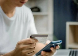 Người đàn ông bị 'giảng viên đại học' lừa gần 1 tỷ đồng