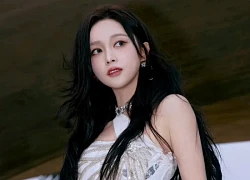 Nữ idol tranh danh xưng "thần tiên tỷ tỷ" với Lưu Diệc Phi: Đi hát 10 năm không hot bằng 1 lần ngất xỉu