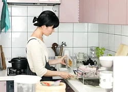 Ở tuổi 55: Thay 5 thói quen trong bếp, sống khỏe, nhẹ ví, nhàn hơn mỗi ngày