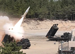 Ukraine và các đồng minh nỗ lực trấn an khi Mỹ tạm ngừng viện trợ vũ khí