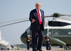 Cách tiếp cận "cây gậy và củ cà rốt" của ông Trump trong vấn đề Ukraine