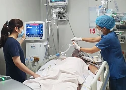 Đang khỏe mạnh bỗng hôn mê, ôm nợ trăm triệu đồng vì mắc thủy đậu