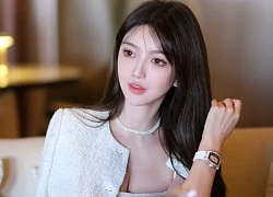 Diệp Kha nức nở kể về khủng hoảng tâm lý khi công khai yêu Huỳnh Hiểu Minh
