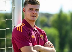 Evan Ferguson thổi làn gió mới vào hàng công Roma
