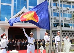 Lào tổ chức Lễ Thượng cờ ASEAN