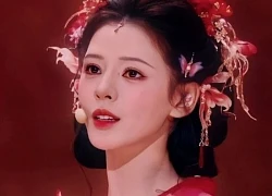 Mỹ nhân showbiz "đẹp hơn AI" ám ảnh khi bị cả nhóm đàn ông tấn công vì lí do khó tin