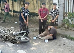 Nghiện bi-a, nhóm thanh thiếu thiên cướp tài sản của xe ôm ở Hà Nội
