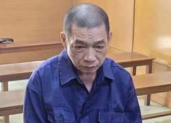 Người đàn ông ở TPHCM đổ xăng đốt vợ