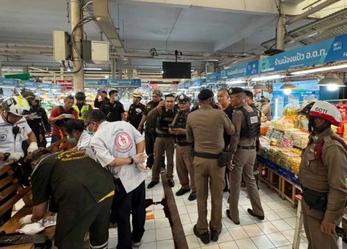 Nổ súng ở Bangkok, ít nhất 6 người chết