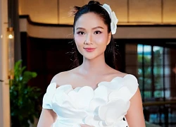 Sao Việt 30/7: Hoa hậu H'Hen Niê đẹp đằm thắm khi mang thai