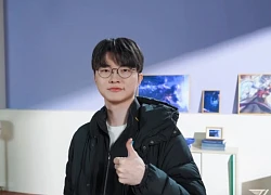 T1 bất ngờ thông báo gia hạn Faker, cộng đồng LMHT bùng nổ nhiều cảm xúc