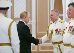 Ukraine tấn công UAV vào St. Petersburg khi ông Putin đang đến thăm