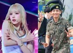 V (BTS) &#8220;lộ bằng chứng&#8221; NewJeans thăm trong quân ngũ, nội dung thư fan sốc!
