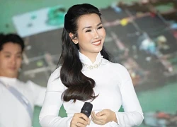 Võ Hạ Trâm, Anh Tú biểu diễn tại "Bản hùng ca Công an nhân dân Việt Nam"