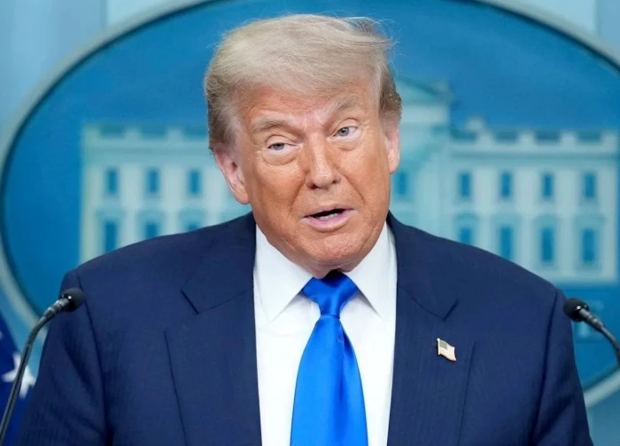 Đòn giáng từ ông Trump với Kpop
