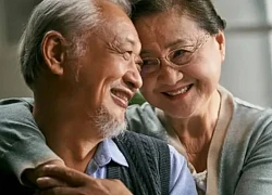 83 tuổi, bố tôi bị bà lão U70 lừa tình, muốn sang tên nhà cho bà ấy
