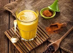 Cách uống nước chanh pha nghệ buổi sáng để giải độc gan và tốt cho thận