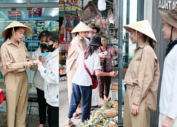Hồ Ngọc Hà bỏ hào quang, xuống phố bán vé số giúp người nghèo, CĐM xúc động