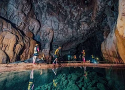 Khám phá vẻ kỳ vĩ của hang Hung Thoòng ở Quảng Trị