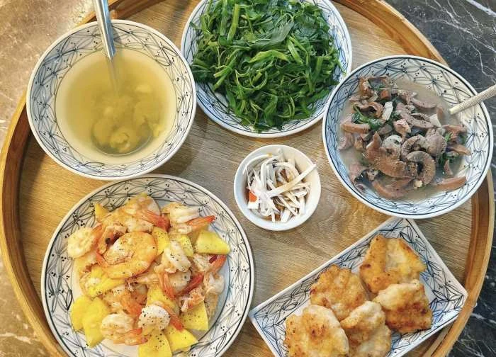 Thực đơn tuyệt ngon khiến chồng con "nghiện" cơm nhà