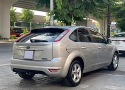 4 mẫu sedan giá rẻ 15 năm tuổi nhưng kiểu dáng vẫn khiến nhiều người trầm trồ
