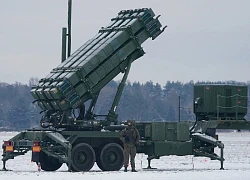 Axios: Tổng thống Mỹ Donald Trump cam kết gửi 10 tên lửa Patriot cho Ukraine