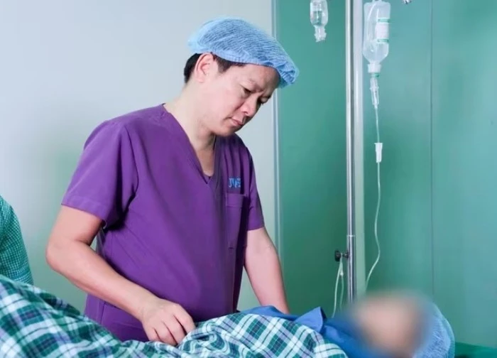 Cô gái phải mổ 60 lần vì hoại tử sau tiêm filler trôi nổi