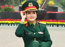 NSND Thu Quế mang quân hàm Đại tá đón niềm vui mới ở tuổi 56