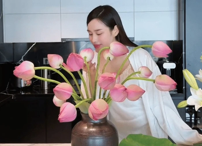 Phát hiện lạ: Dâu hào môn Việt được đúc từ một khuôn