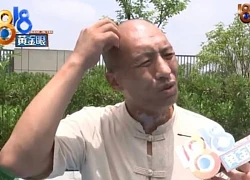 Tài xế taxi bị cấm lái 21 ngày vì khen khách "có mùi thơm"