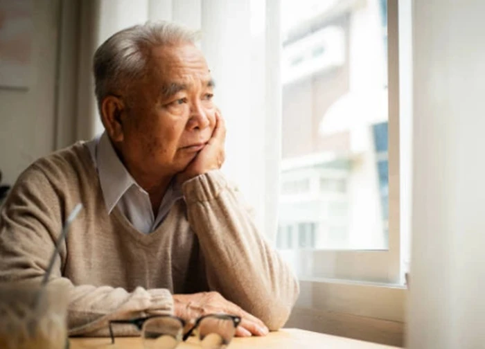 Tôi từng làm khổ vợ vì sợ mất cô ấy vào tay người khác, giờ thì tôi sống trong hoảng hốt bởi vòng tròn cay đắng lặp lại