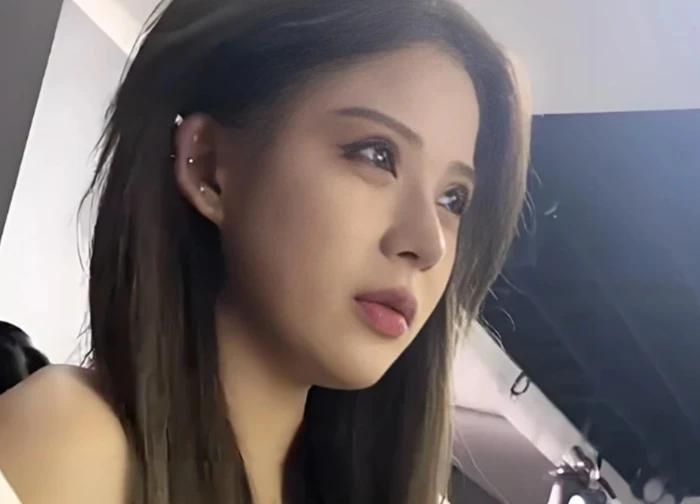 Tôi tưởng mình sẽ ngẩng cao đầu khi đi ăn cưới người yêu cũ, ai ngờ lại bị cả hội trường giội cho gáo nước lạnh