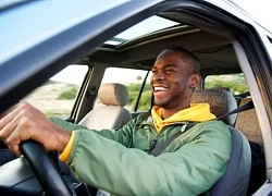 Chồng lái xe đi nghỉ mát, quên luôn vợ ở trạm xăng suốt 5 tiếng mà không hề hay biết