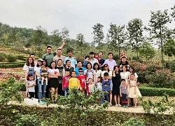 Đại gia đình chi 200 triệu, đưa 60 người vi vu khắp Quảng Trị
