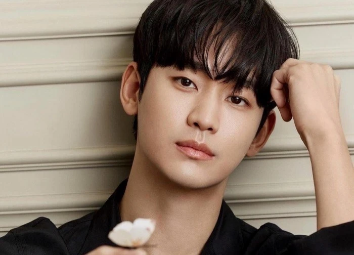 Kim Soo Hyun bán căn hộ hạng sang để trang trải chi phí pháp lý