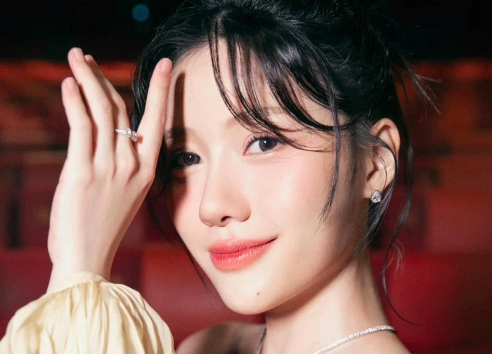 Mỹ nhân Việt đắt show nhất 2025: Nhan sắc lên hương dữ dội không hot mới lạ
