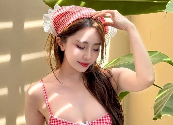 Nữ diễn viên nổi tiếng tung loạt ảnh sexy, hé lộ thông tin gây chú ý, hàng trăm người quan tâm