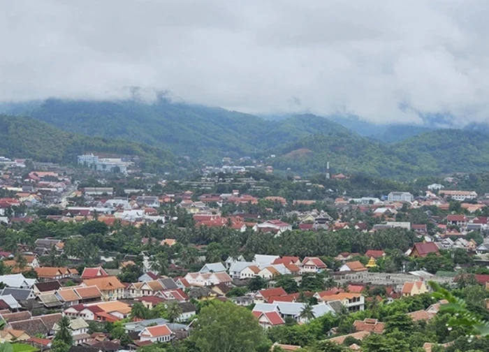 Núi Phousi Nơi lý tưởng ngắm toàn cảnh cố đô Luang Prabang của Lào