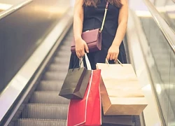 Uất ức vì vợ thất nghiệp nhưng vẫn nghiện mua sắm, chồng làm điều dại dột