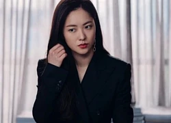 1 giờ sáng chồng về nhà với chiếc áo dính máu, tôi thương đứt ruột nhưng nhìn kĩ các vết lạ trên vai, ruột gan tôi sục sôi