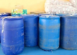 Đường dây sản xuất cồn giả do nguyên phó chủ tịch thị trấn ở Hà Nội điều hành