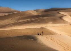 Khám phá những đụn cát cao giữa thung lũng ở Colorado