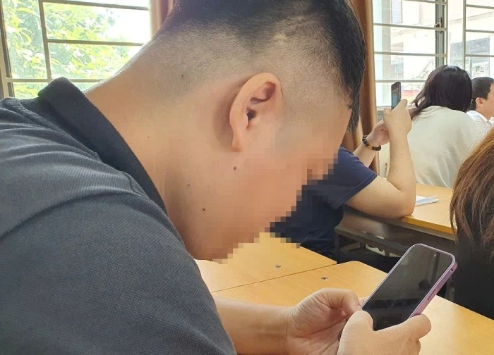 Nhiều thanh niên Hà Nội 'sập bẫy' kẻ giả danh công an, mất hàng trăm triệu