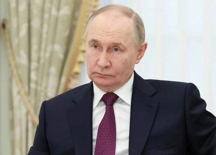 Ông Putin tiết lộ lý do từng từ chối đề nghị làm tổng thống