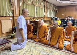 Sư trụ trì Thái Lan dính vụ bê bối tình dục, tiền bạc với phụ nữ