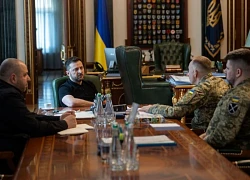 Tổng thống Ukraine đe dọa tiến hành các cuộc 'tấn công tầm xa' vào lãnh thổ Liên bang Nga