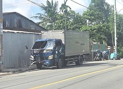 TP.HCM: Tai nạn liên hoàn ở xã Xuân Thới Sơn, 2 người bị thương nặng
