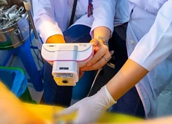 Trung Quốc chiêu mộ thành công cặp vợ chồng quyền lực trong giới AI y học toàn cầu
