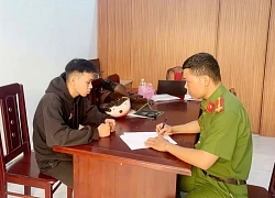 Vờ mua vé số, thanh niên giật sợi dây chuyền vàng gần 19 triệu của cụ bà 83 tuổi