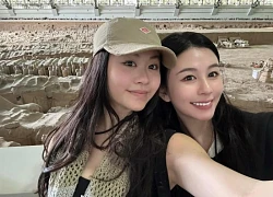 2 tiểu mỹ nhân visual "bén đứt tay" của "nữ thần sexy nhất châu Á", bảo sao khối anh đua nhau xin làm rể!